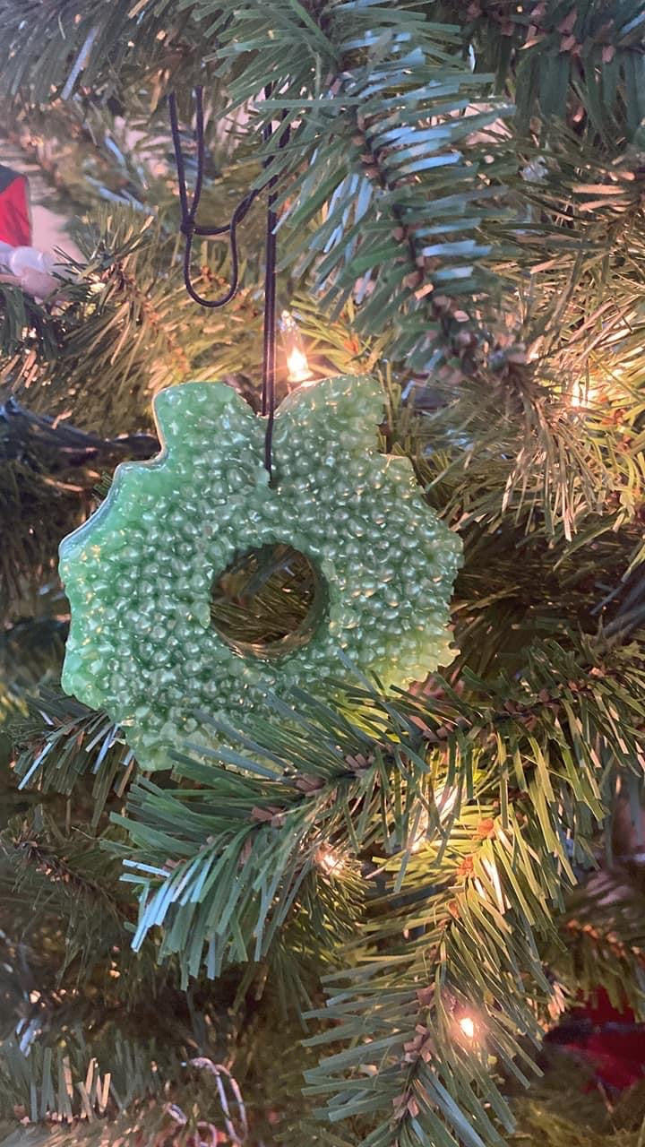 Deck the Halls Freshie